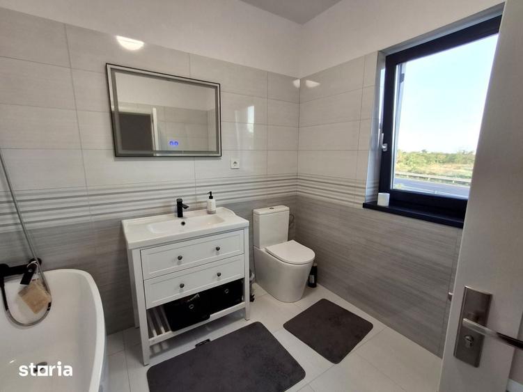 Casă cu 3 camere cu Teren 365 Mp în 1 Mai