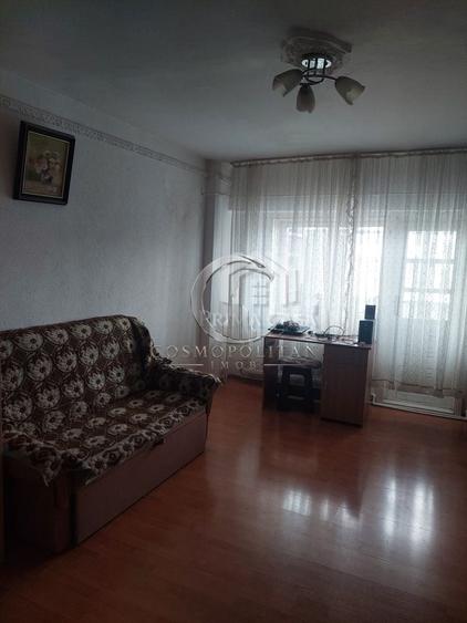 Apartament cu 2 camere în Unirii Sud