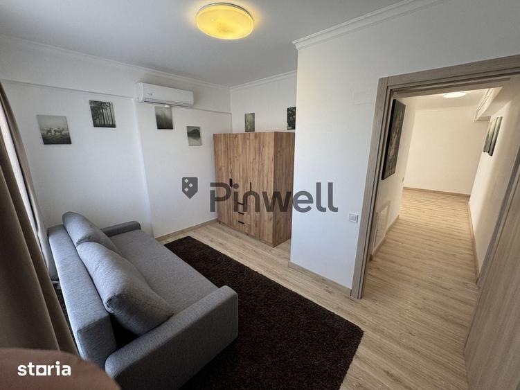 Apartament cu 3 camere semidecomandat, mobilat în Nord