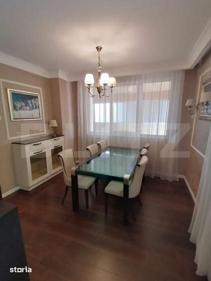 Casă cu 10 camere cu Teren 450 Mp în Gruia