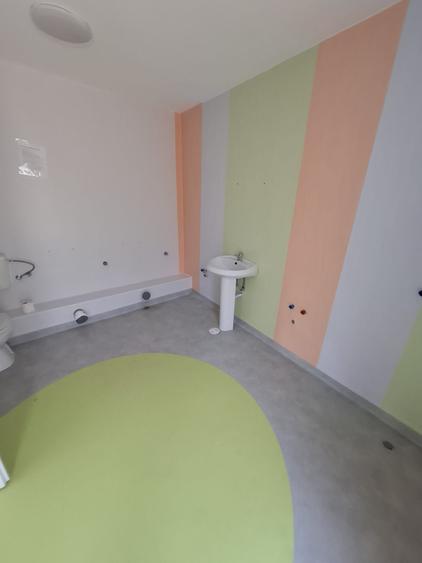 Spațiu comercial, de 600 mp, în Dâmbul Rotund