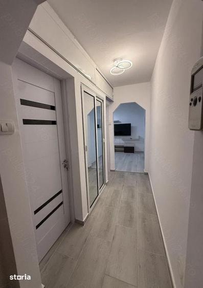 Apartament cu 2 camere semidecomandat în ICIL