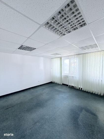 Spațiu comercial, de 14 mp, în Central