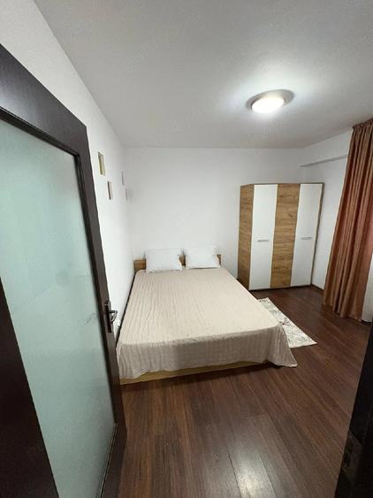 Apartament cu 2 camere decomandat în Narcisa