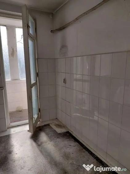 Apartament cu 2 camere semidecomandat în Țiglina 2