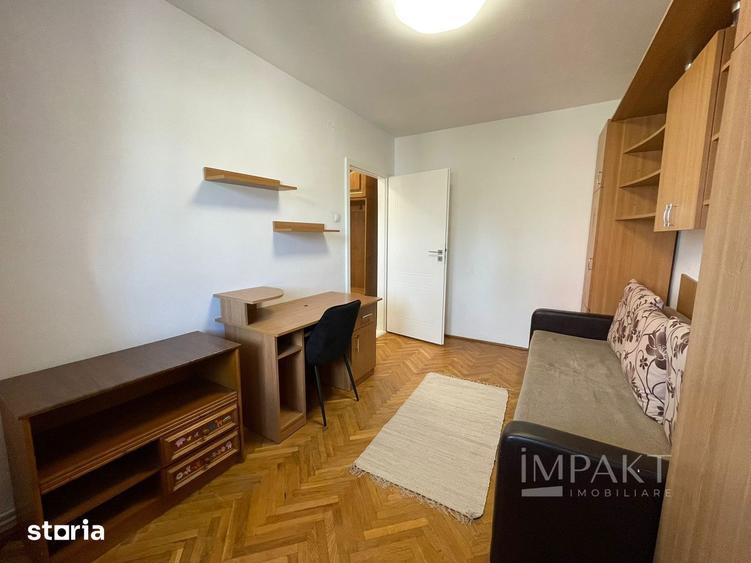 Apartament cu 3 camere decomandat, mobilat în Plopilor