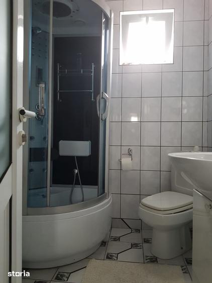 Casă cu 7 camere cu Teren 580 Mp în Banat