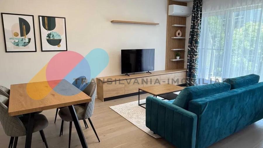 Apartament cu 2 camere semidecomandat în Mărăști