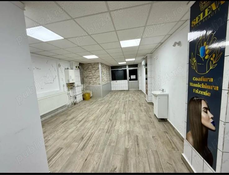 Spațiu comercial, de 45 mp, în Central