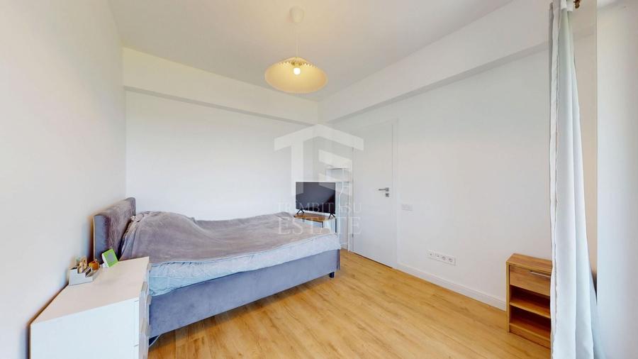 Apartament cu 3 camere decomandat, mobilat în Sisești
