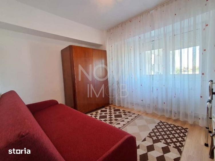 Apartament cu 3 camere decomandat în Central