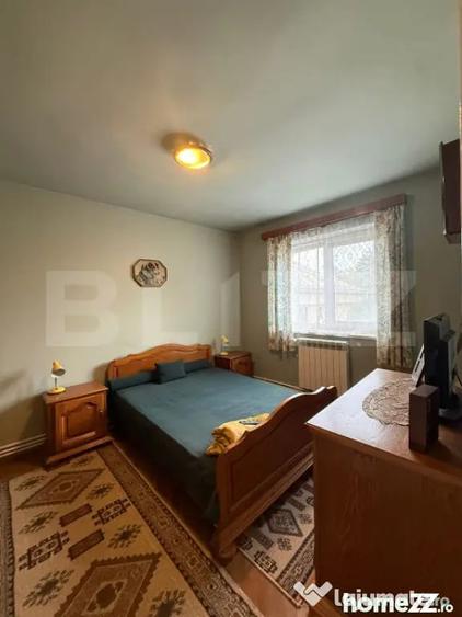 Apartament cu 3 camere semidecomandat în Est
