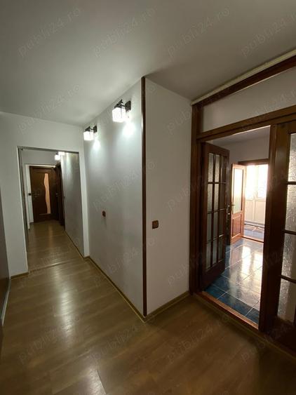 Apartament cu 3 camere decomandat în Ultracentral