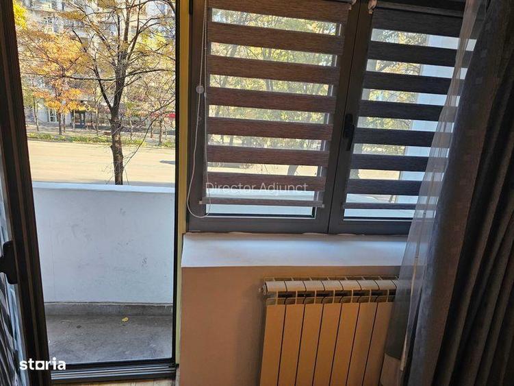 Apartament 3 camere et.1 stradal Piata Alba Iulia,B-dul Decebal,sec.3