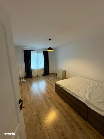 Apartament cu 2 camere decomandat în Cornișa