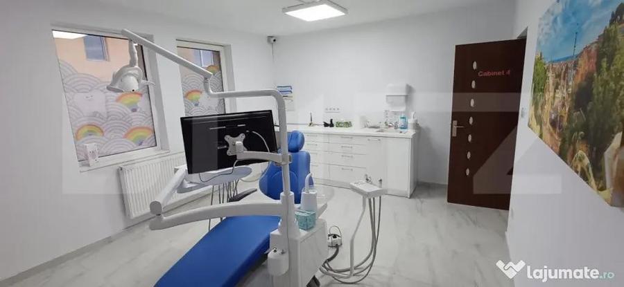 Spațiu comercial, de 60 mp, în Centura
