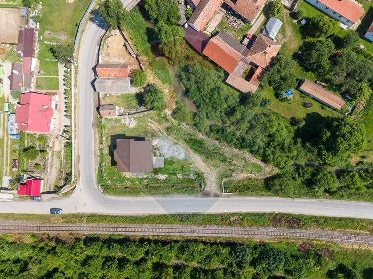 Casă individuală cu 5 camere cu Teren 1000 Mp în Dumbrăvița