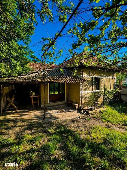 Casă cu 3 camere cu Teren 3300 Mp în Husasău de Tinca