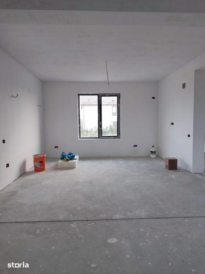 Casă cu 4 camere cu Teren 460 Mp în Tărtășești