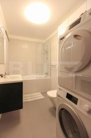 Apartament cu 2 camere semidecomandat, mobilat în Florești