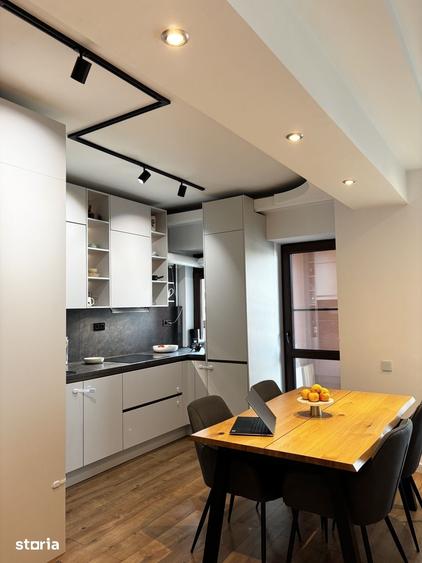 Apartament cu 3 camere în Est