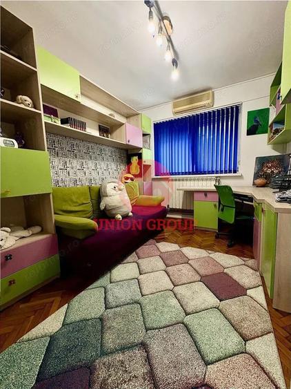 Apartament cu 3 camere decomandat, mobilat în Tomis Nord