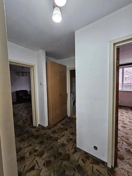 Apartament 3 camere de vanzare Gorjului - 2
