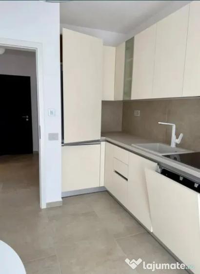 Apartament cu 2 camere decomandat în Răcădău