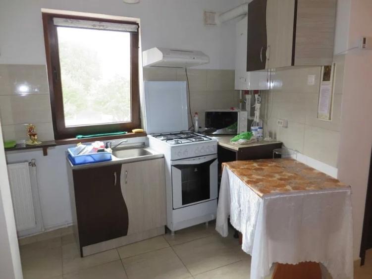 Apartament cu 2 camere decomandat, mobilat în Cug