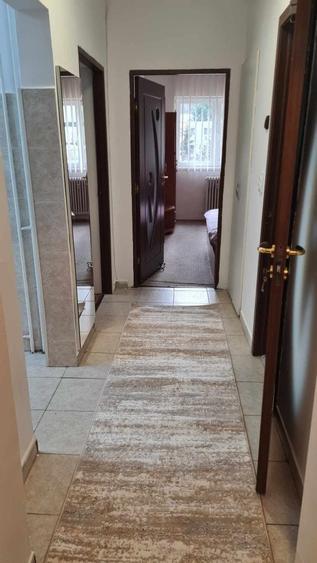 Apartament cu 2 camere decomandat în Florești