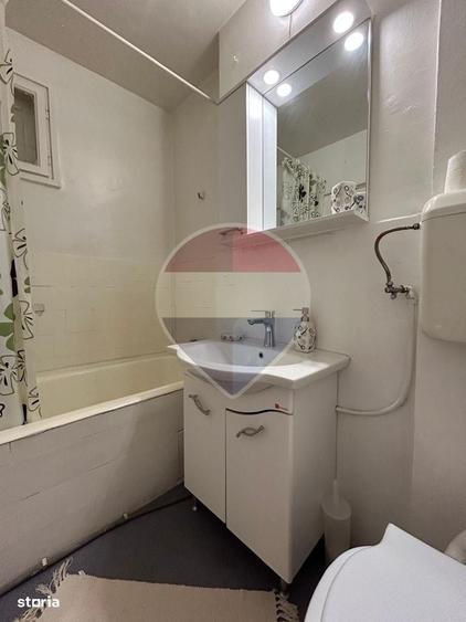Apartament cu 2 camere semidecomandat în Muncii