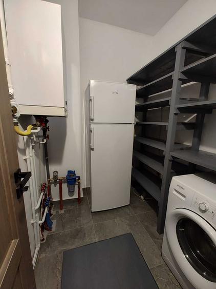 Casă cu 4 camere cu Teren 250 Mp în Iris