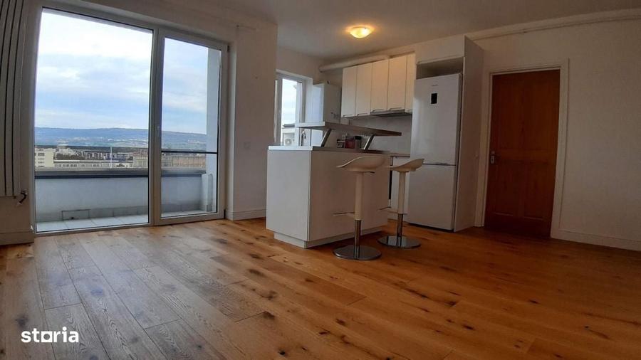 Apartament cu 3 camere în Mărăști