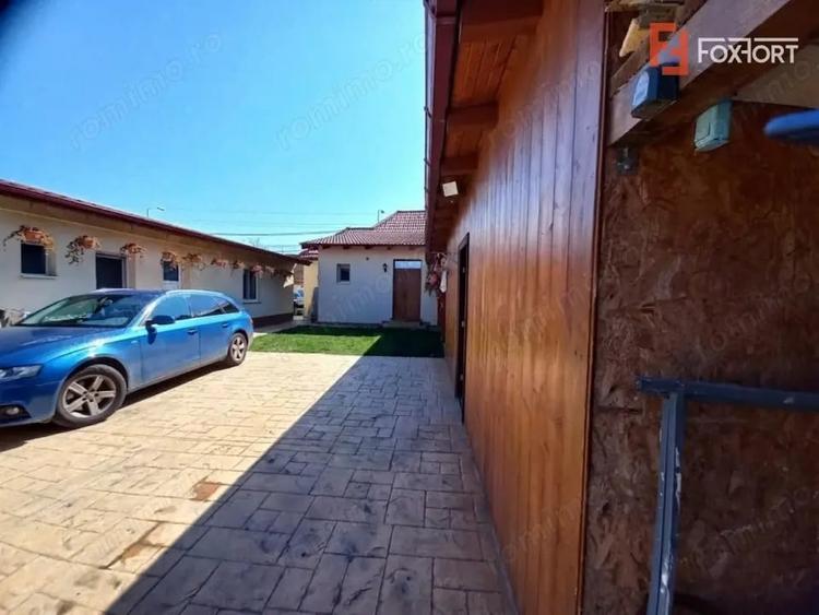 Casă cu Teren 400 Mp în Kuncz