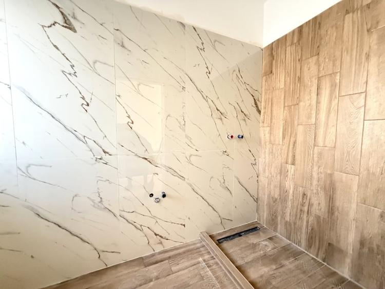 Duplex cu 3 camere cu Canalizare în Dumbrăvița