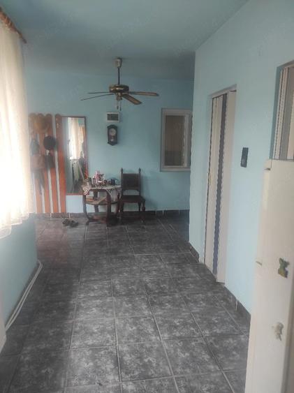 Casă cu 3 camere cu Teren 600 Mp în Central