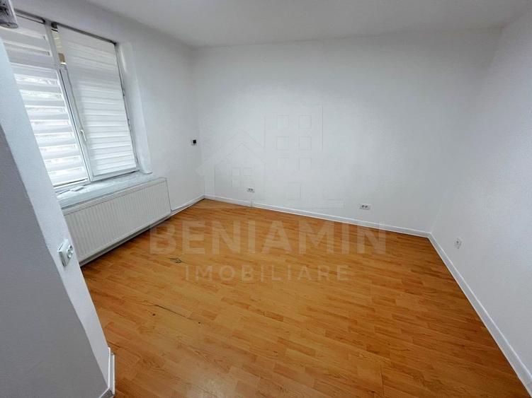 Casă cu 2 camere cu Teren 65 Mp în Gării