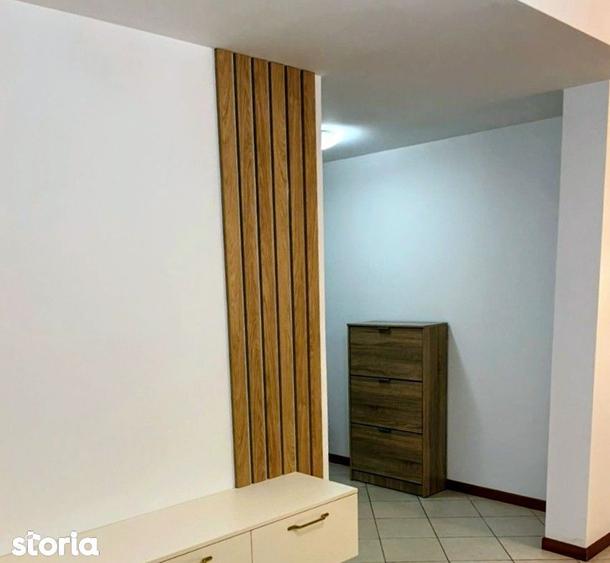 Apartament cu 2 camere, mobilat în Torontalului