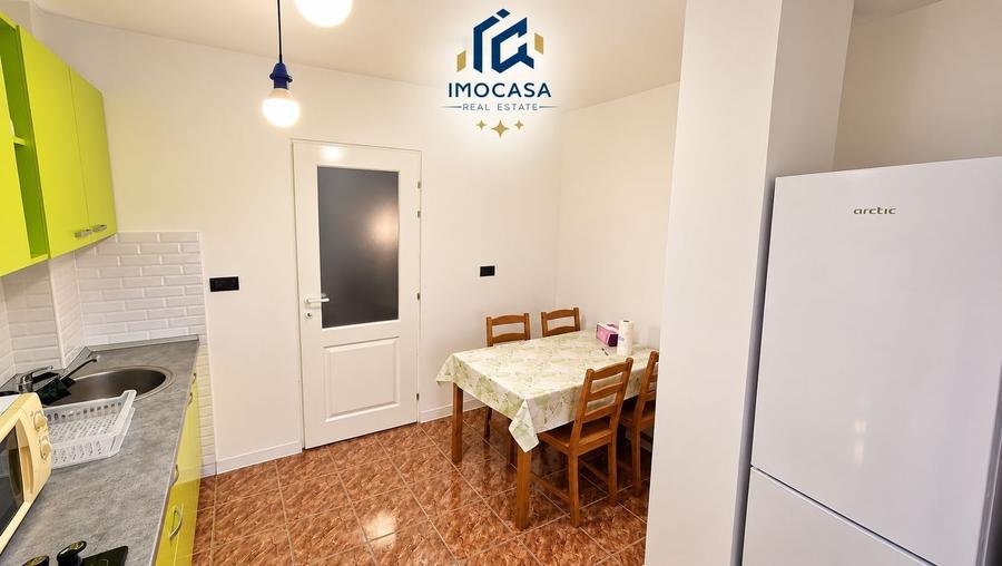 Apartament cu 4 camere decomandat, mobilat în Aurel Vlaicu