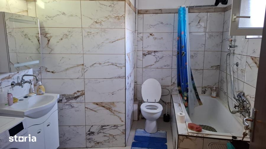Casă cu Teren 567 Mp în Pictor Rosenthal