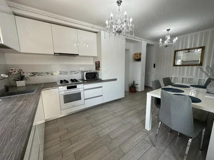Apartament cu 2 camere decomandat în Dumbrăvița