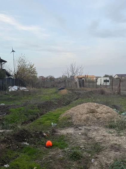 Casă cu 4 camere în Costi