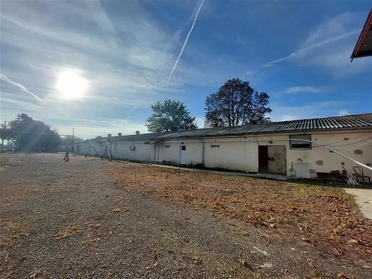 Spațiu industrial, de 1,200 mp, în Exterior Nord