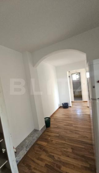 Apartament cu 3 camere decomandat, mobilat în Țiglina 3