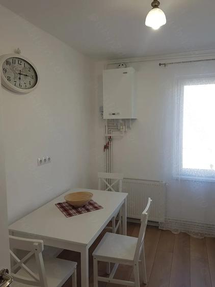 Apartament cu 2 camere decomandat în Tudor