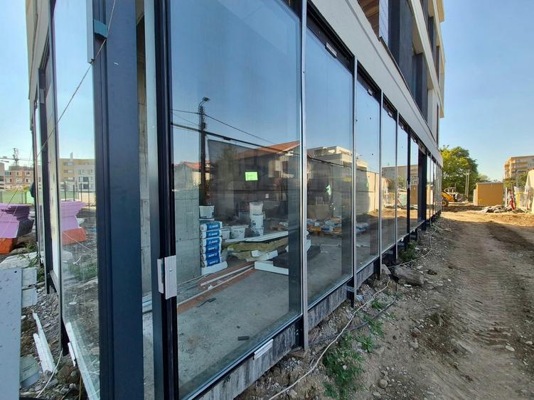 Spațiu comercial, de 160 mp, în Pipera