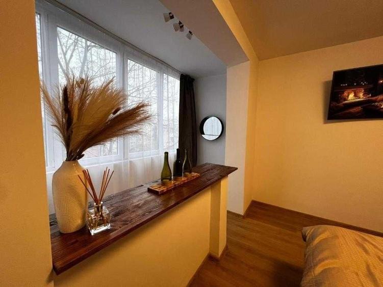 Apartament cu 2 camere în Miron Costin