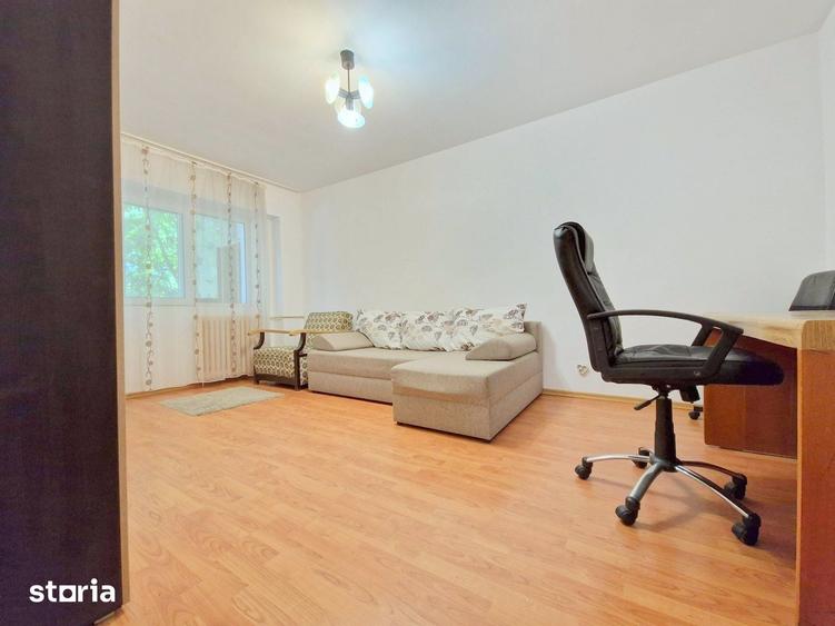 Apartament cu 3 camere decomandat în Gara de Nord