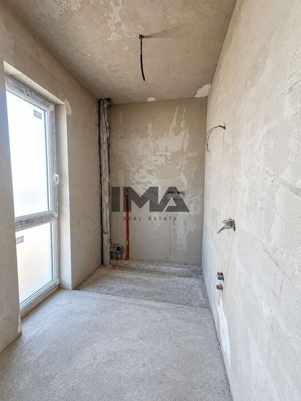 Duplex cu 5 camere cu Canalizare în Chinteni