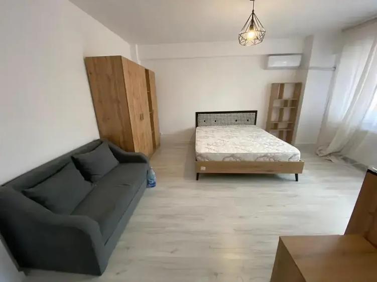 Garsonieră, mobilată în Sud-Est